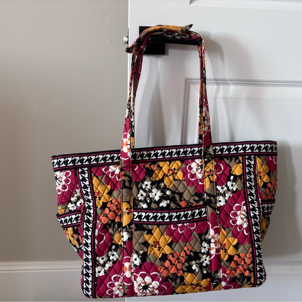 Vera Bradley XL Tote